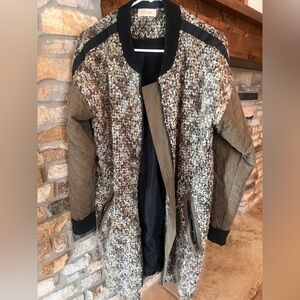 Ladies Multicolor Quilted Bomber Jacket